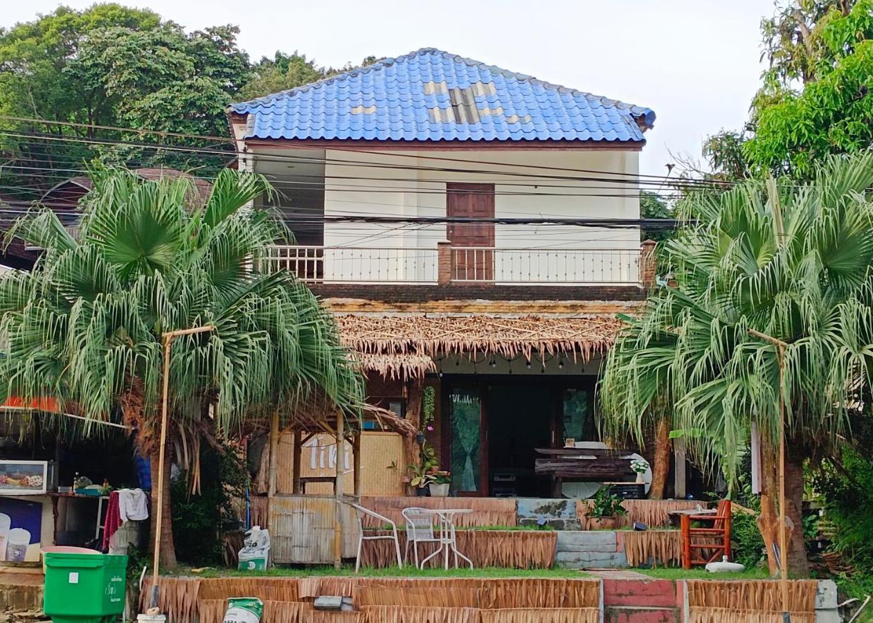Tiki Bar-Kantiang Guesthouse 란타섬 외부 사진